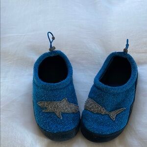 Blue Kids Slippers with Shark Design